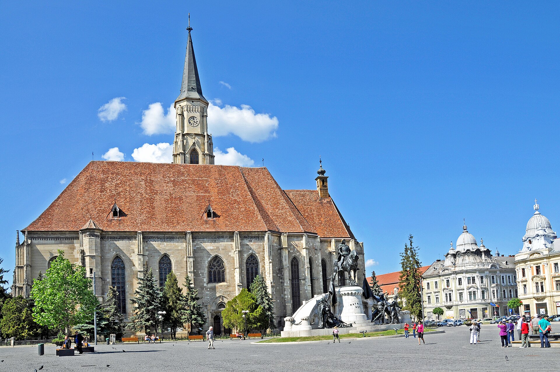Piata Unirii (Union Square) and St Michael Church in Cluj-Napoca
