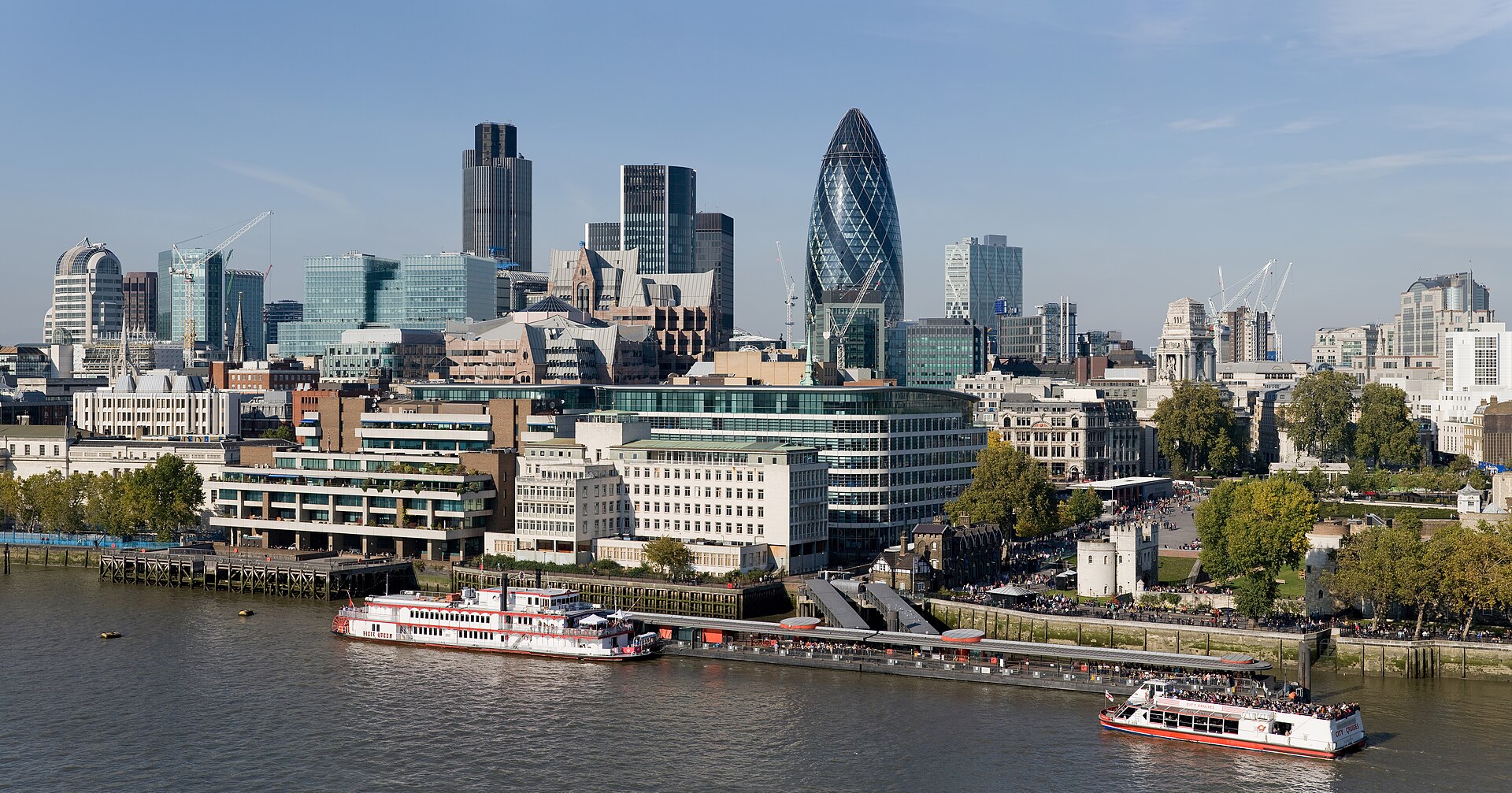 The London skyline, a common arrival point for Reading Festival