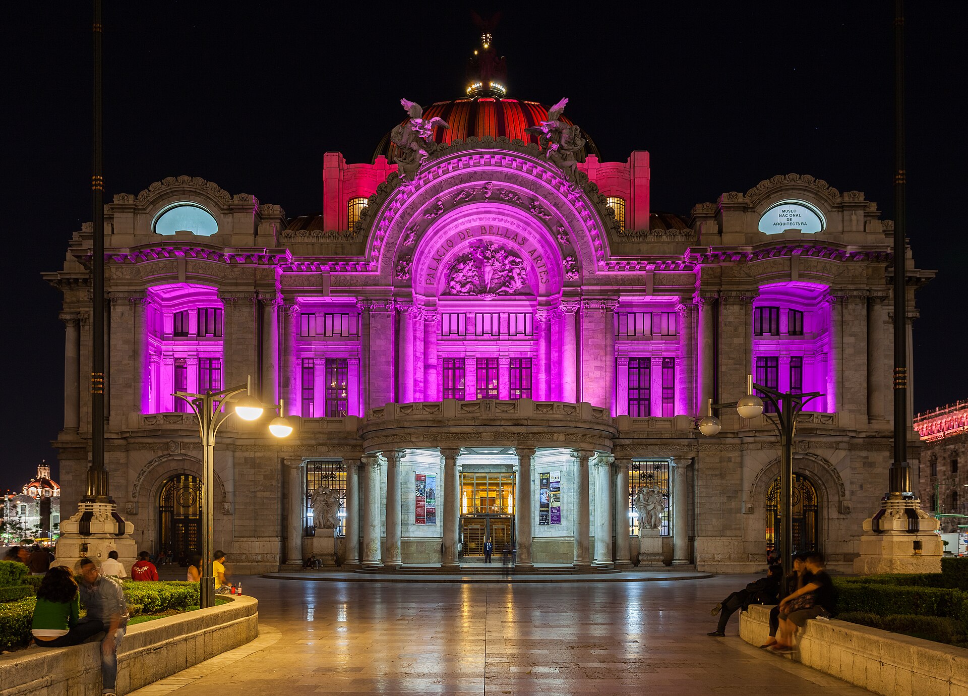The Palacio de Bellas Artes in central Mexico City